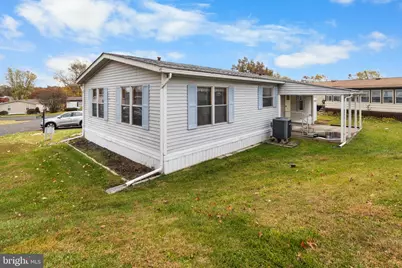252 Fawn Valley Court, North Wales, PA 19454 - Photo 4