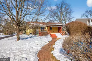 2016 N Trooper Rd, Norristown, PA 19403 - Photo 4