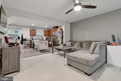 154 Van Fleet Circle, Pottstown, PA 19464 - Photo 2
