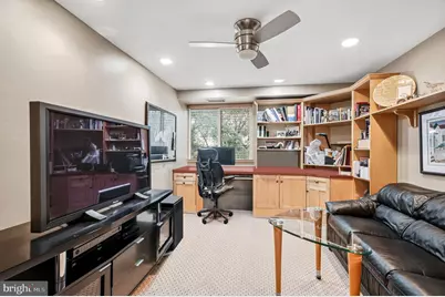 1655 Oakwood 206 Oakwood Drive #CONDO 206, Penn Valley, PA 19072 - Photo 14