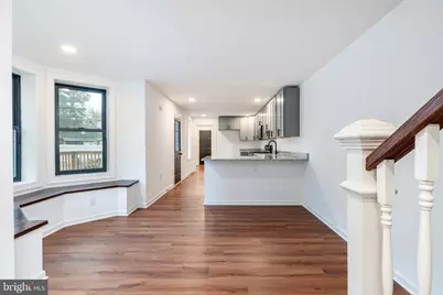 32 E Elm Street, Norristown, PA 19401 - Photo 10