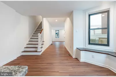 32 E Elm Street, Norristown, PA 19401 - Photo 6