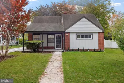 214 Oxford Circle, Norristown, PA 19403 - Photo 2