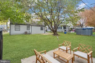 214 Oxford Cir, Norristown, PA 19403 - Photo 8