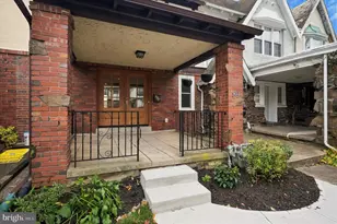 204 Stoneway Ln, Merion Station, PA 19066 - Photo 2