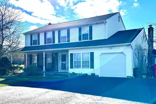 101 Pioneer Dr, Lansdale, PA 19446 - Photo 2