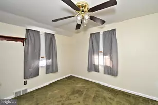 145 Colonial, Norristown, PA 19403 - Photo 30