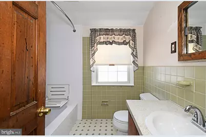 145 Colonial, Norristown, PA 19403 - Photo 34