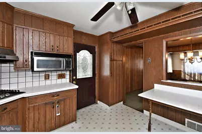 145 Colonial, Norristown, PA 19403 - Photo 18