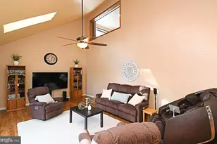 906 N Trooper Rd, Eagleville, PA 19403 - Photo 14