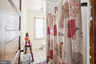 28 W Freedley St, Norristown, PA 19401 - Photo 12