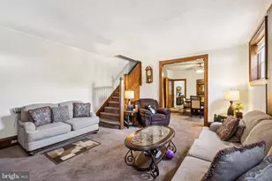 28 W Freedley St, Norristown, PA 19401 - Photo 4