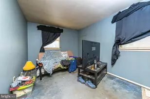 703 Holly Dr, Pottstown, PA 19464 - Photo 16