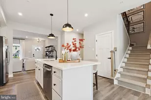 102 Sterling Dr, East Norriton, PA 19401 - Photo 10