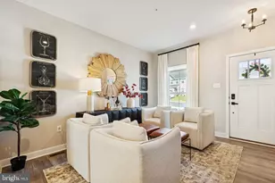 102 Sterling Dr, East Norriton, PA 19401 - Photo 6