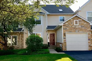 110 Canterbury Ln, Blue Bell, PA 19422 - Photo 2