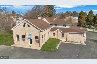 2939 W Germantown Pike, Norristown, PA 19403 - Photo 2