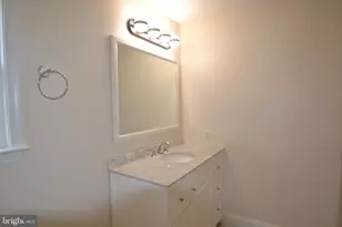 105 Bolton Ct, Ambler, PA 19002 - Photo 22