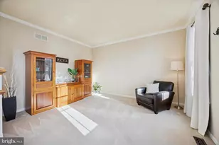 45 Tanglewood Dr, Schwenksville, PA 19473 - Photo 8