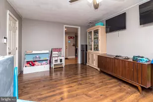 220 Pennbrook Ave, Lansdale, PA 19446 - Photo 12