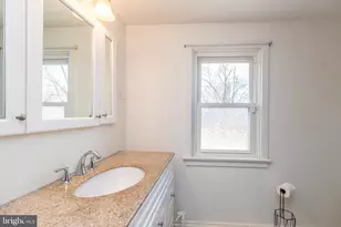 220 Pennbrook Ave, Lansdale, PA 19446 - Photo 24