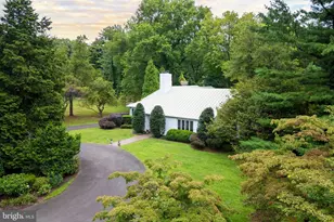 1156 Mill Rd Cir, Rydal, PA 19046 - Photo 2