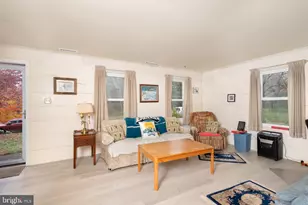 210 New St, Royersford, PA 19468 - Photo 4