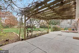 1642 Locust St, Norristown, PA 19401 - Photo 22