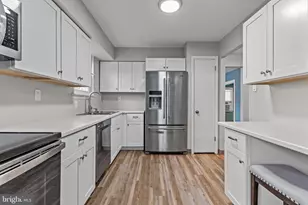 2805 N Ford Dr, Hatfield, PA 19440 - Photo 8