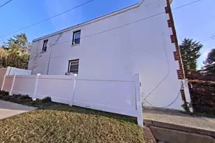 1413 Green Valley Rd, Norristown, PA 19401 - Photo 28