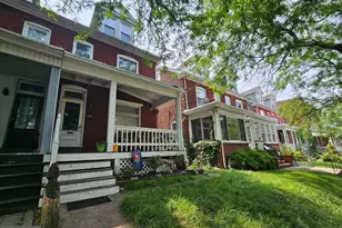 526 N Charlotte St, Pottstown, PA 19464 - Photo 1