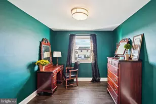 1211 Woodside Rd, Conshohocken, PA 19428 - Photo 16