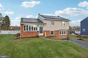 1211 Woodside Rd, Conshohocken, PA 19428 - Photo 4