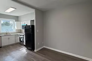 643 E Roberts St, Norristown, PA 19401 - Photo 4