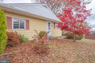 1026 Elmwood Dr, Pottstown, PA 19464 - Photo 24