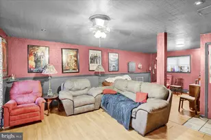 1060 Oakdale Dr, Pottstown, PA 19464 - Photo 16