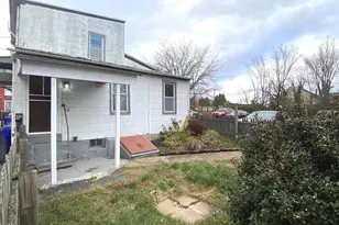 64 S Evans St, Pottstown, PA 19464 - Photo 6