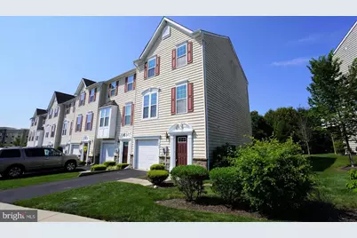 900 Susan Circle, North Wales, PA 19454 - Photo 2