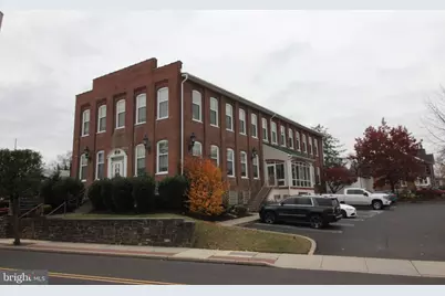 21 E Lincoln Avenue, Hatfield, PA 19440 - Photo 2