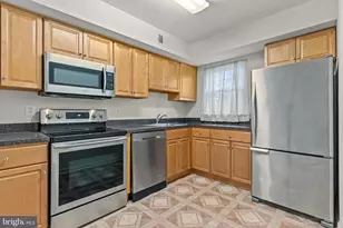 18 Yorktown Ct, Blue Bell, PA 19422 - Photo 10