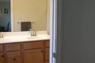 652 E Chestnut St, Souderton, PA 18964 - Photo 14