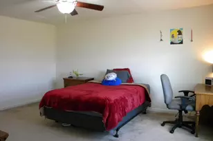 652 E Chestnut St, Souderton, PA 18964 - Photo 12