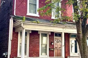 256 Beech St, Pottstown, PA 19464 - Photo 1