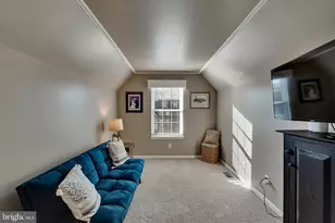 48 Jessica Cir, Schwenksville, PA 19473 - Photo 16