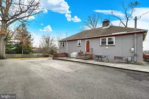 123 Glenwood Ave, Norristown, PA 19403 - Photo 30