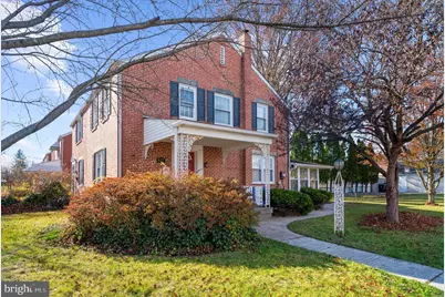 827 Buttonwood Street, Norristown, PA 19401 - Photo 1