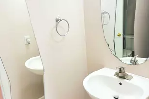 9 Essex Ct, Eagleville, PA 19403 - Photo 10