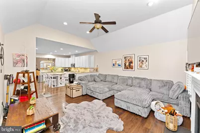 870 Reynards Run, Blue Bell, PA 19422 - Photo 14