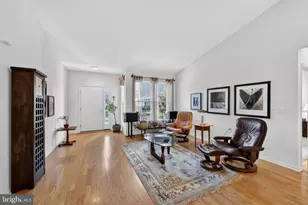 354 Calloway Ct, Royersford, PA 19468 - Photo 6