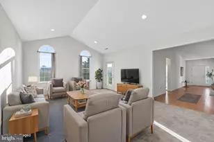 354 Calloway Ct, Royersford, PA 19468 - Photo 12